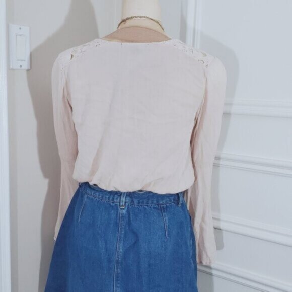 Soft Pink Bell Sleeve Cross Over Top - Picture 4 of 13